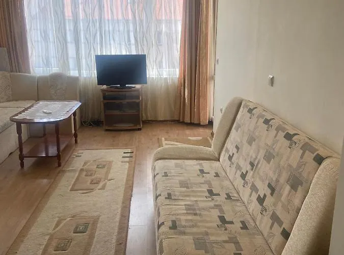 Апартаменты Pomorie Apartment *