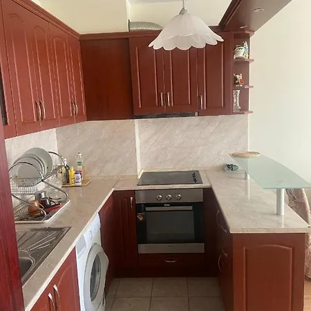 Pomorie Apartment *