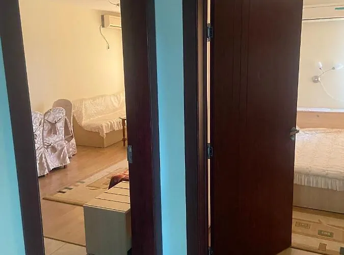 Pomorie Apartment *